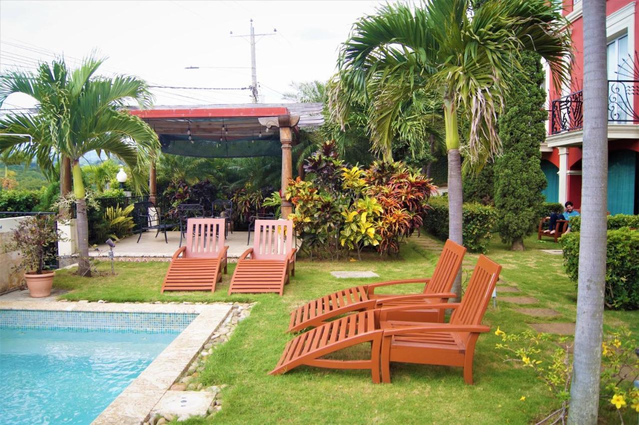 Los Altos Apartments & Studios 马那瓜湖 外观 照片